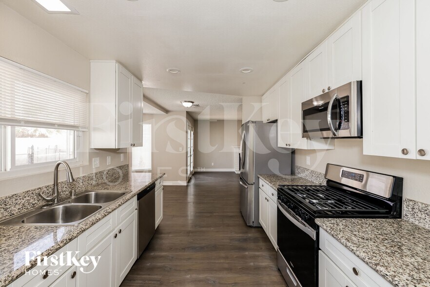 Building Photo - 4317 Newcastle Rd