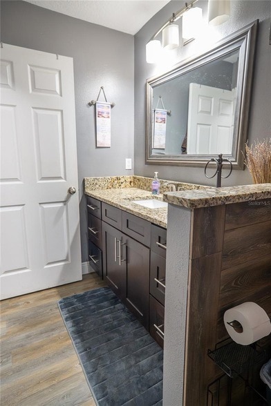 Building Photo - 1038 Singleton Cir