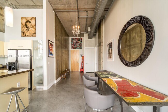 Building Photo - 444 NW 1st Ave