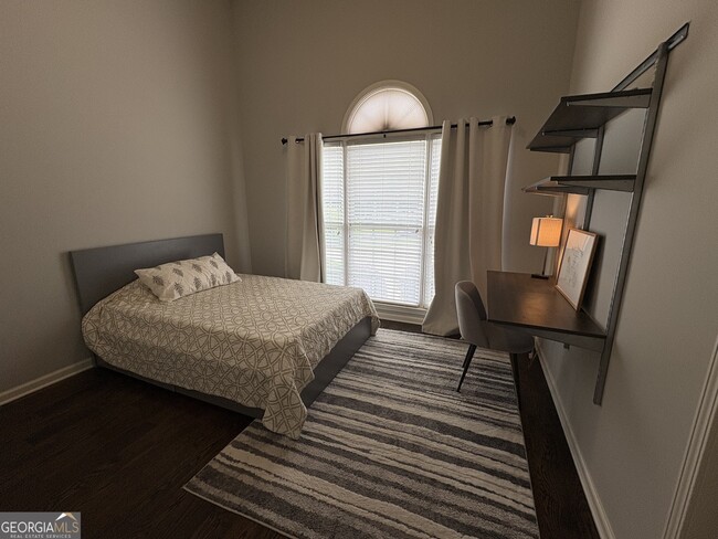 Building Photo - 3755 Ridgeside Ct