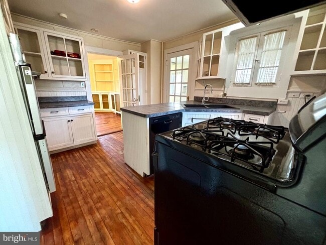 Building Photo - 8122 John Mosby Hwy