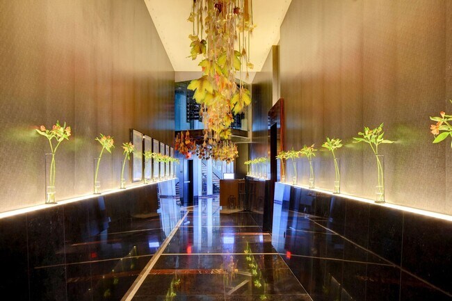 Building Photo - Waldorf Astoria -3501