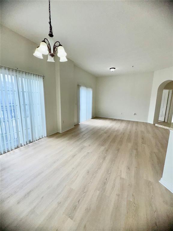 Building Photo - 6404 S Goldenrod Rd