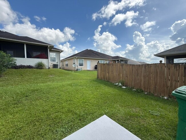 Building Photo - 5508 Hampton Woods Way