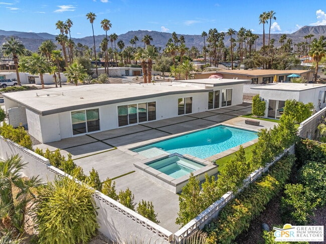 Building Photo - 73552 Feather Trail