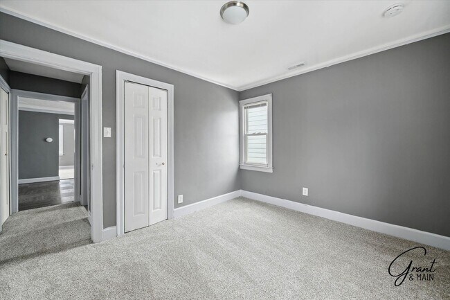 Building Photo - 15886 Woodingham Dr