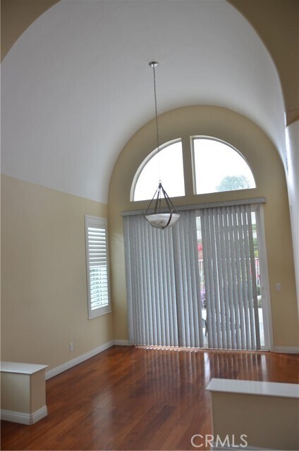 Building Photo - 5545 Carot Ct