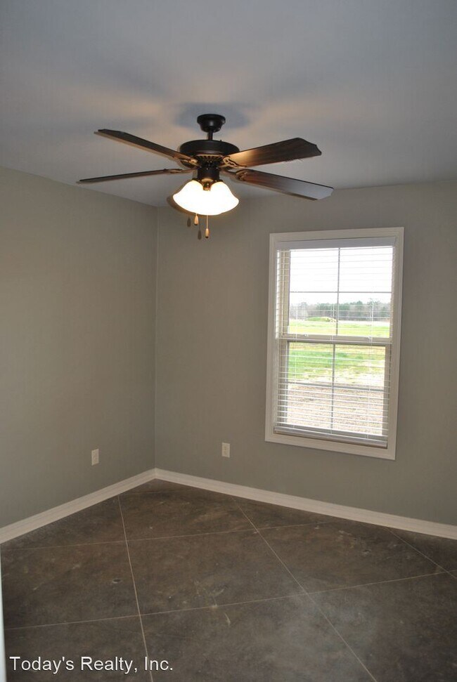 Building Photo - 3 br, 2 bath House - 1249 Highway 820