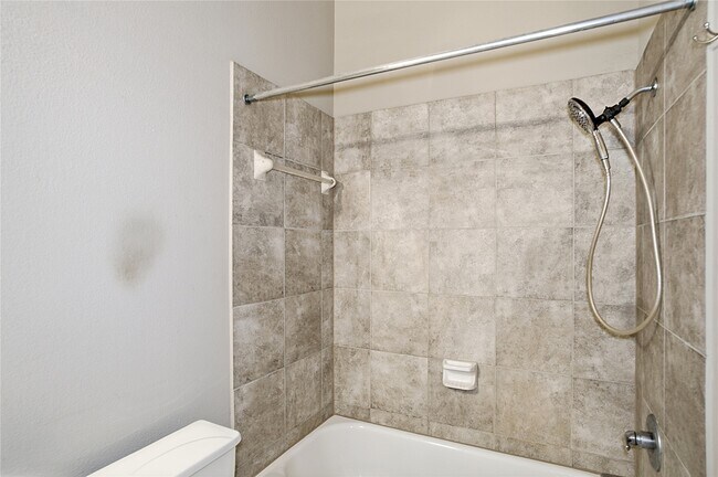 Building Photo - 2107 Sherbrook Park Ln