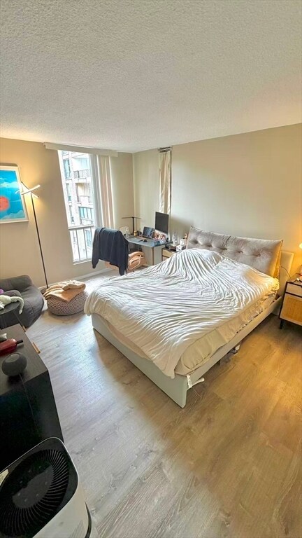 Building Photo - 99 Pond Ave