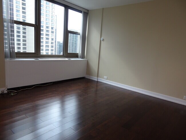 Building Photo - 535 N Michigan Ave