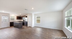 Building Photo - 6522 Tempo Switch