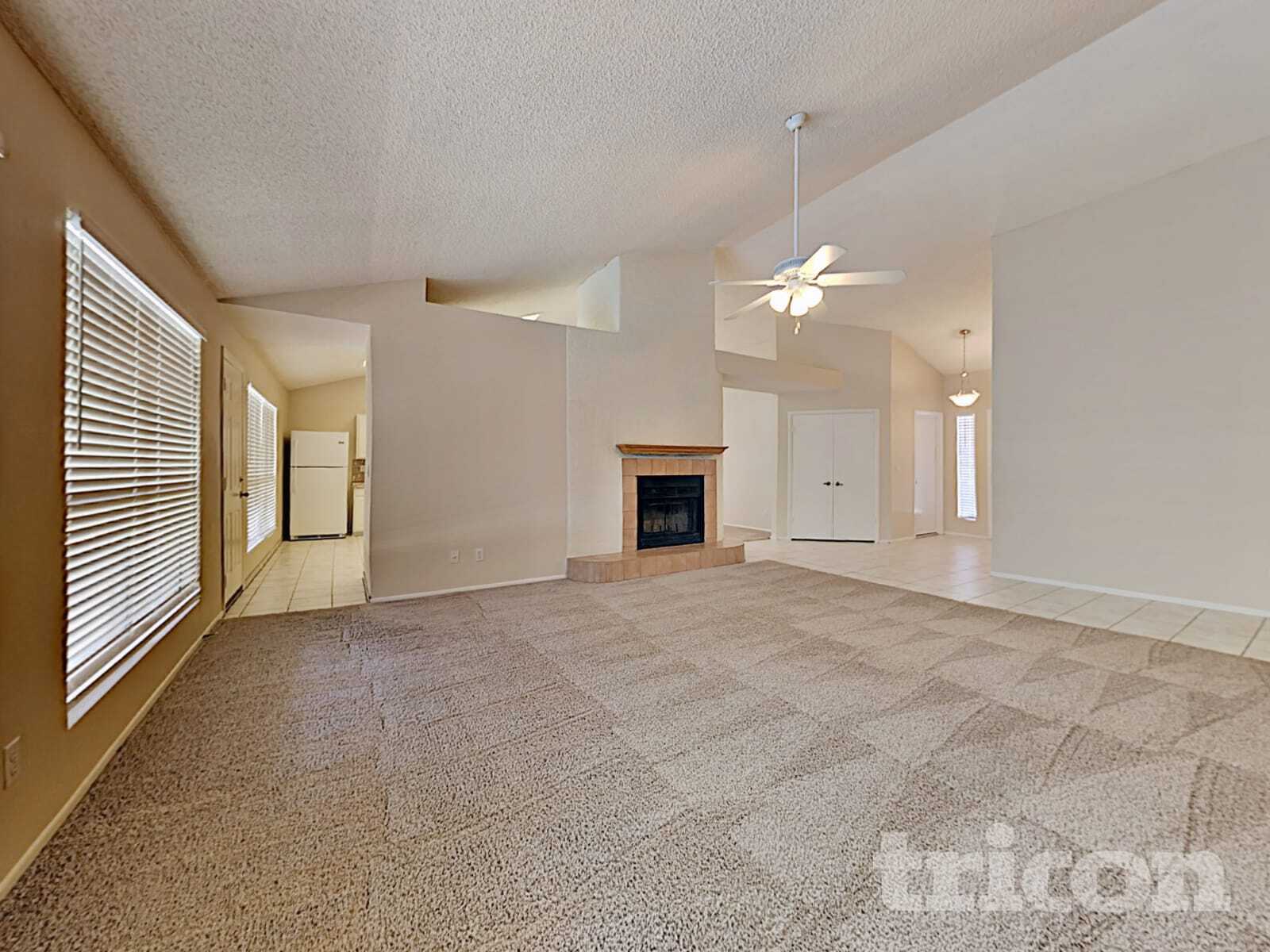 Building Photo - 7127 W McRae Way
