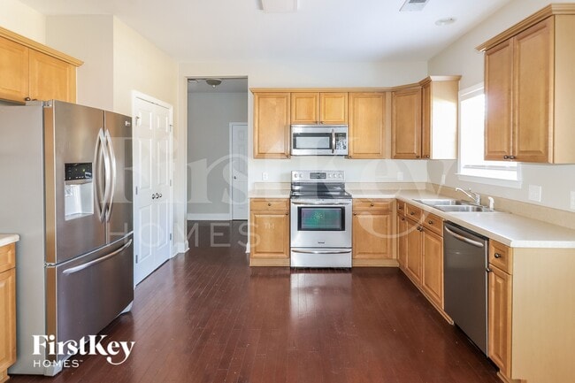 Building Photo - 936 Old Cahaba Dr