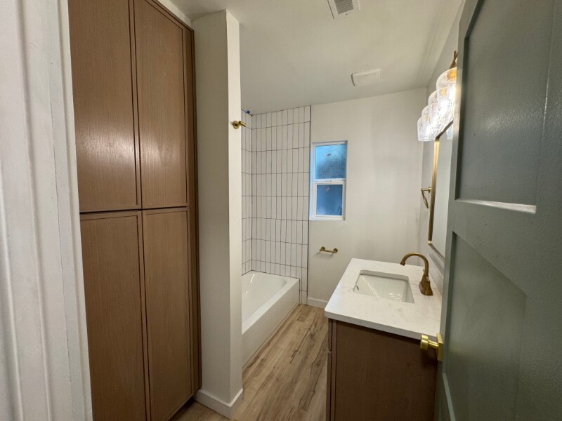 Building Photo - 2420 Pueblo Bonito Ct NW