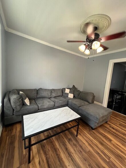 Building Photo - 229 Ashworth Pl