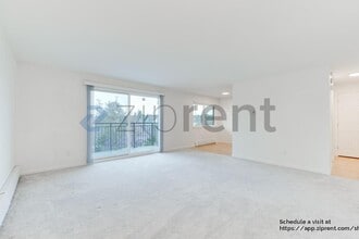 Building Photo - 911 N 73rd St