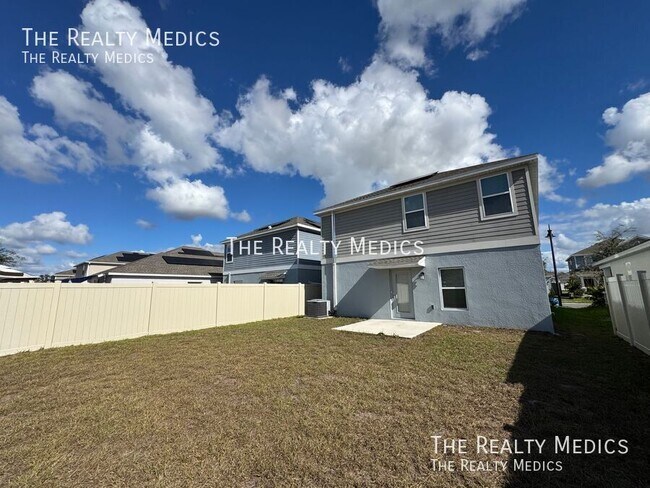 Building Photo - 554 Jett Ln