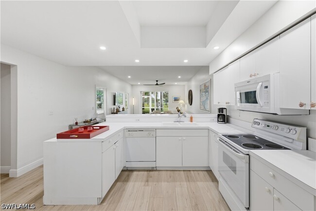 Building Photo - 26751 Clarkston Dr