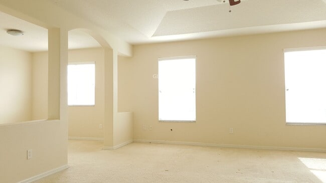 Building Photo - Premier Lake Nona Home in Eagle Creek!