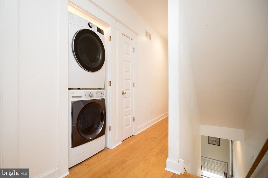 Building Photo - 4513 Silverwood St