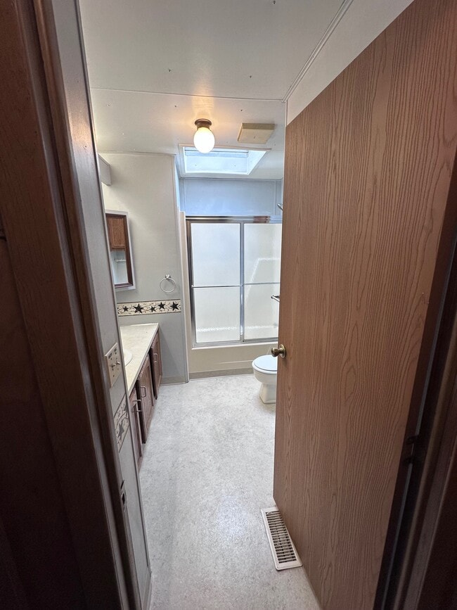 Building Photo - 13347 Private Rd 231