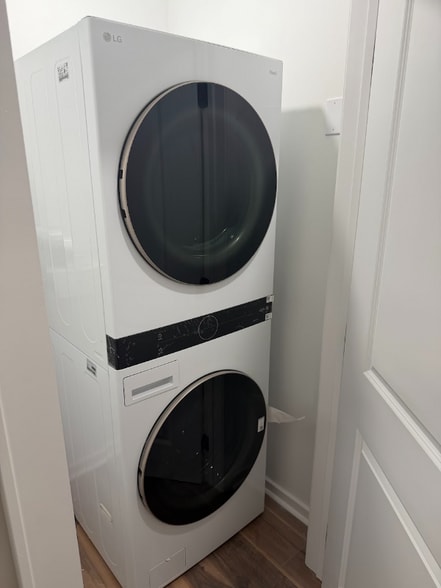 Building Photo - 501 Linden St