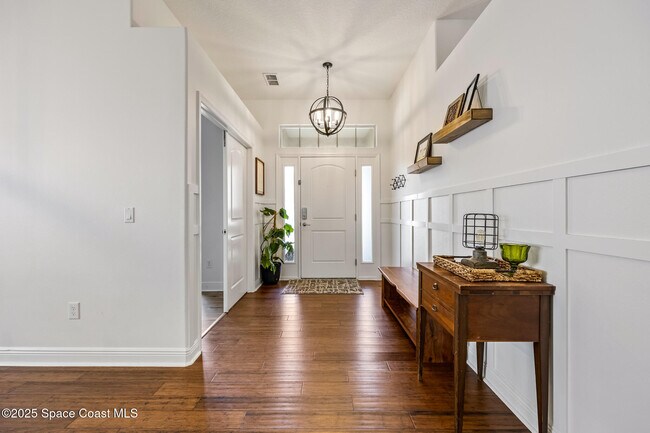 Building Photo - 1236 Alaqua Way