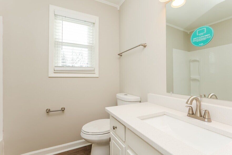 Building Photo - 111 Dorchester Ct
