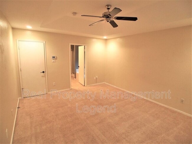 Building Photo - 3814 Juniper Hills Dr