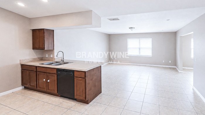 Building Photo - 3137 Overdale St