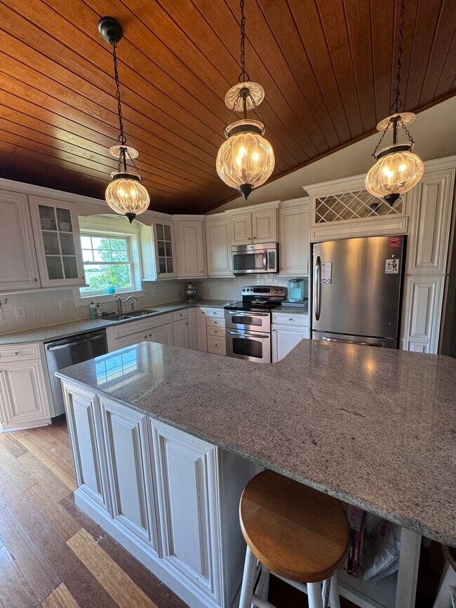 Building Photo - Long term rental in Nags Head