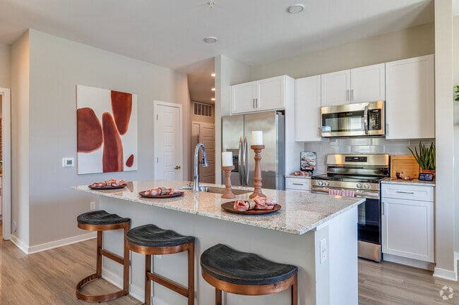 Interior Photo - Alta 99th