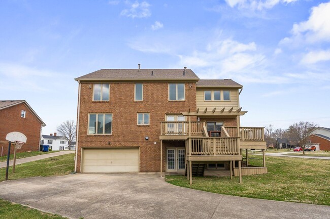 Building Photo - 1116 Shagbark Ln