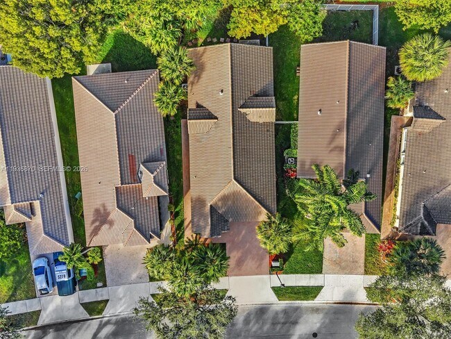 Building Photo - 4147 Sapphire Terrace