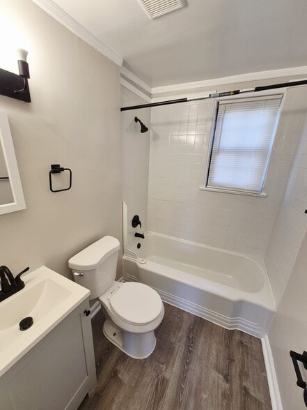 Building Photo - 3243 Floyd Walk