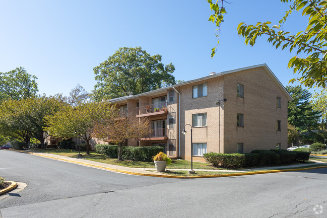 Building Photo - Auden Place