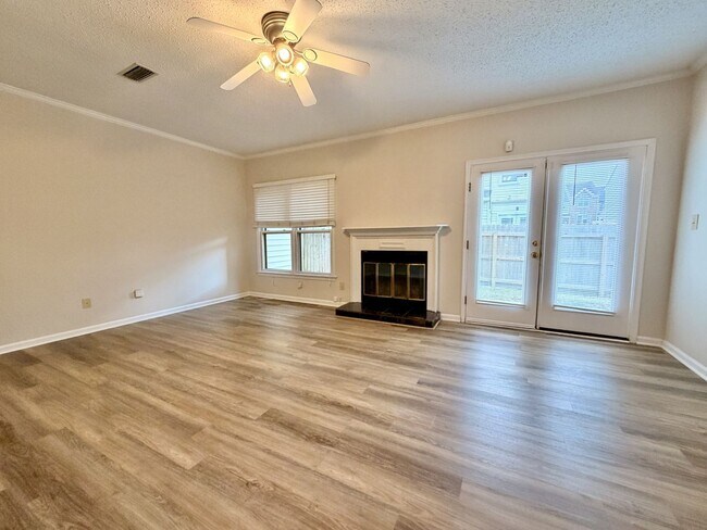 Building Photo - 4213 Minnard Ct