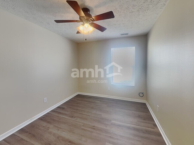 Building Photo - 8059 Sydney Ln