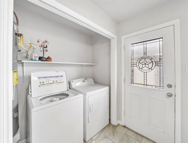 Laundry (Washer, Dryer Included) - 12258 Beamer Rd