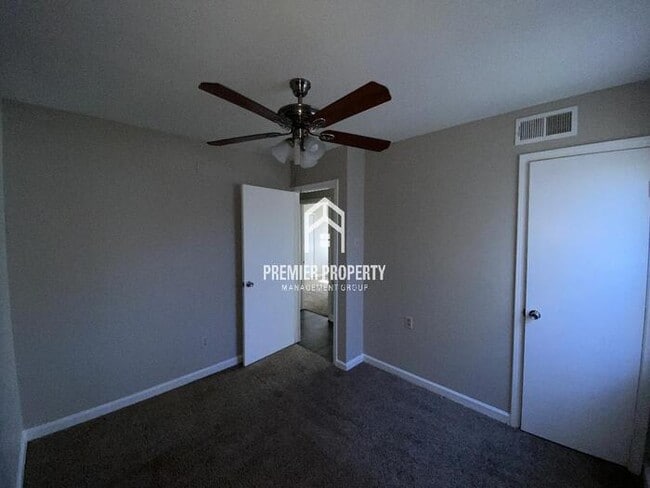 Building Photo - 3784 Kipling Ave