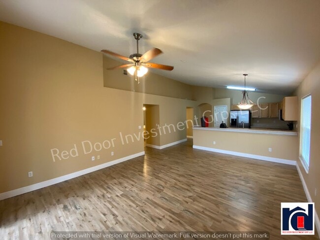 Building Photo - Beautiful 4 bedroom 2 Bath Single Family Home ~Oviedo~