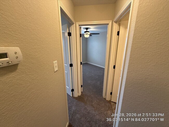 Building Photo - 2403 Talbott Way