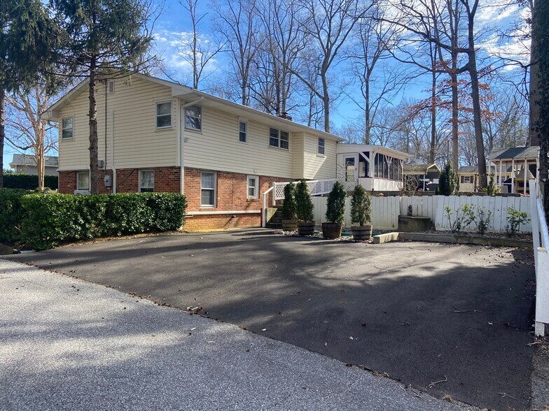 Rear view and second driveway - 3300 Decker Pl