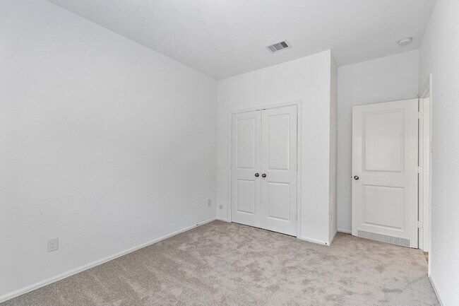 Building Photo - 31546 Beacon Cove Trl