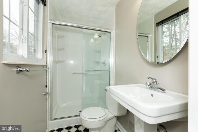 Building Photo - 1126 Riva Ridge Dr