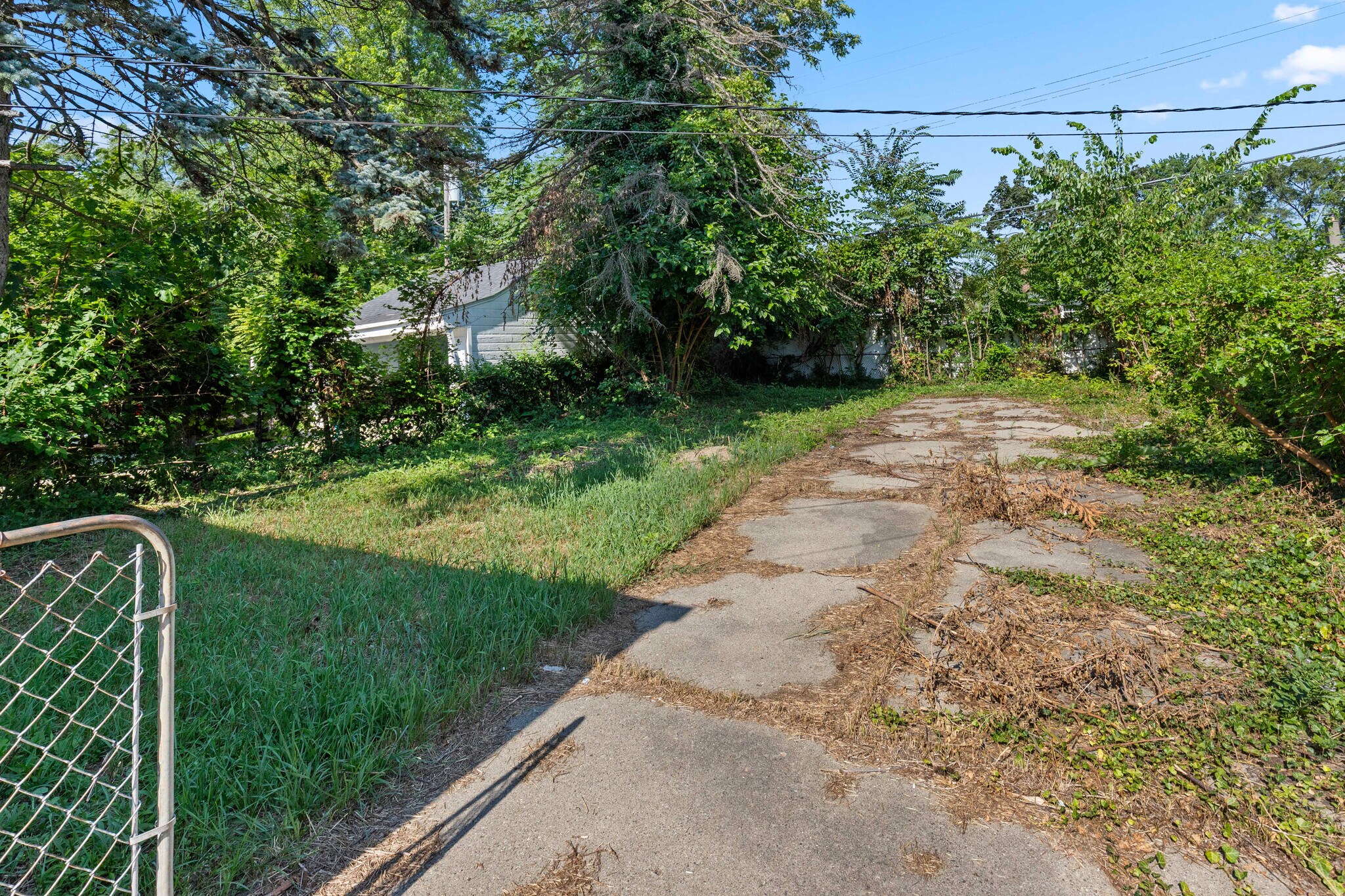 Building Photo - 11336 Minock St