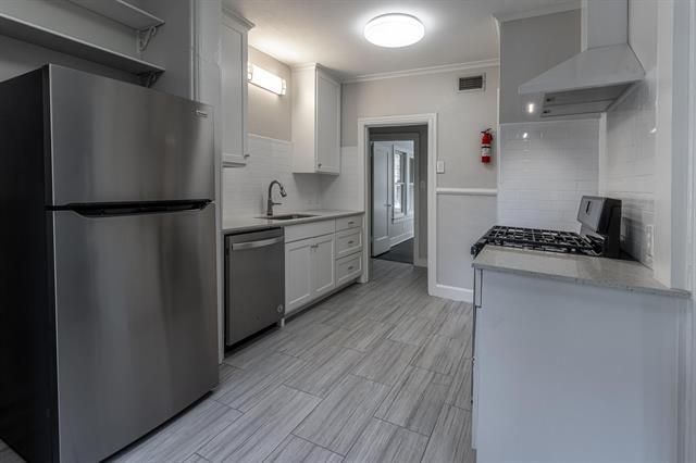 Building Photo - 3907 Prescott Ave