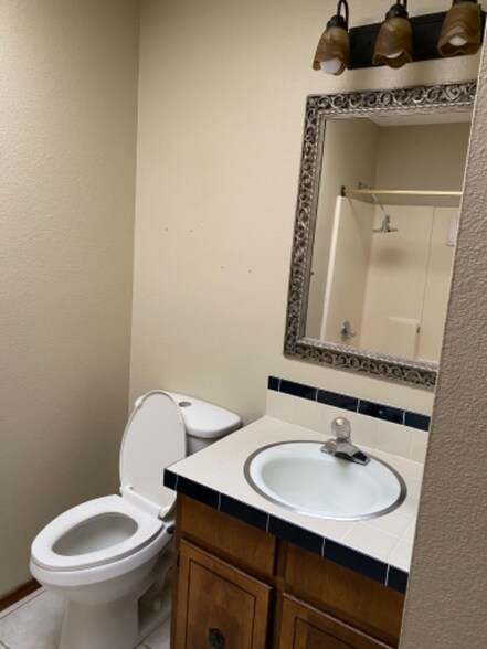 Building Photo - 3617 Tom Watson Dr