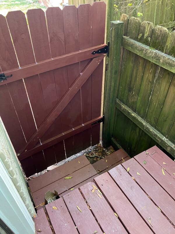 Building Photo - 2405 College St